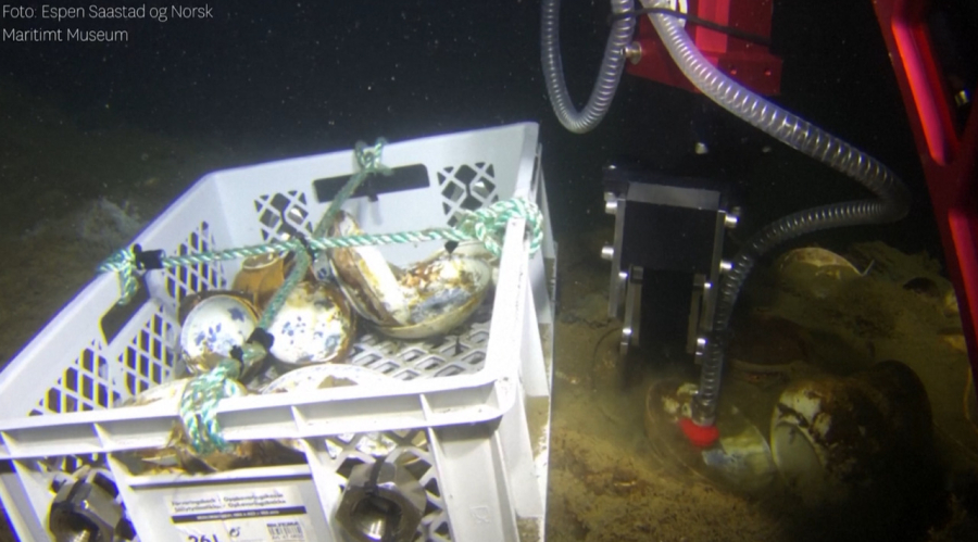Noruega recupera relíquias preservadas há quase 300 anos em navio naufragado no fundo do mar