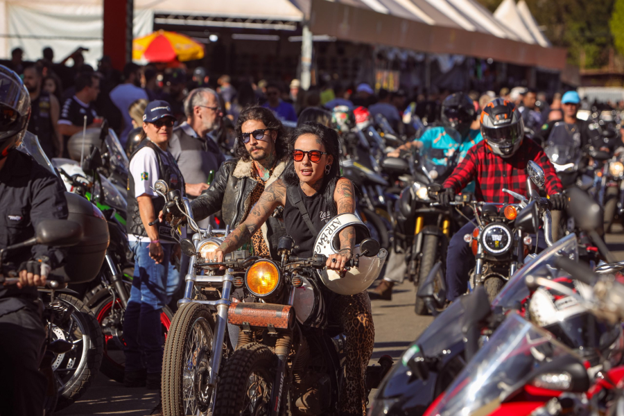 Capital Moto Week 2026 entra na reta final com Raimundos, Marcelo Falcão e Barão Vermelho em Brasília