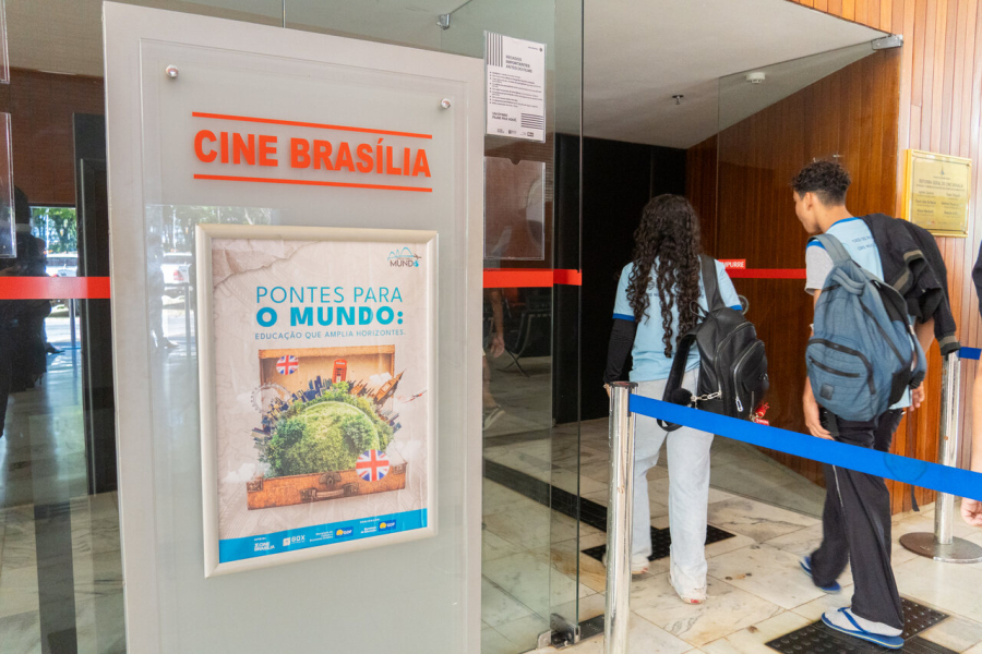 Pontes para o Mundo amplia vagas no DF