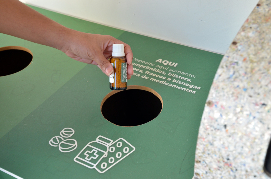 Descarte de remédios exige atenção no DF