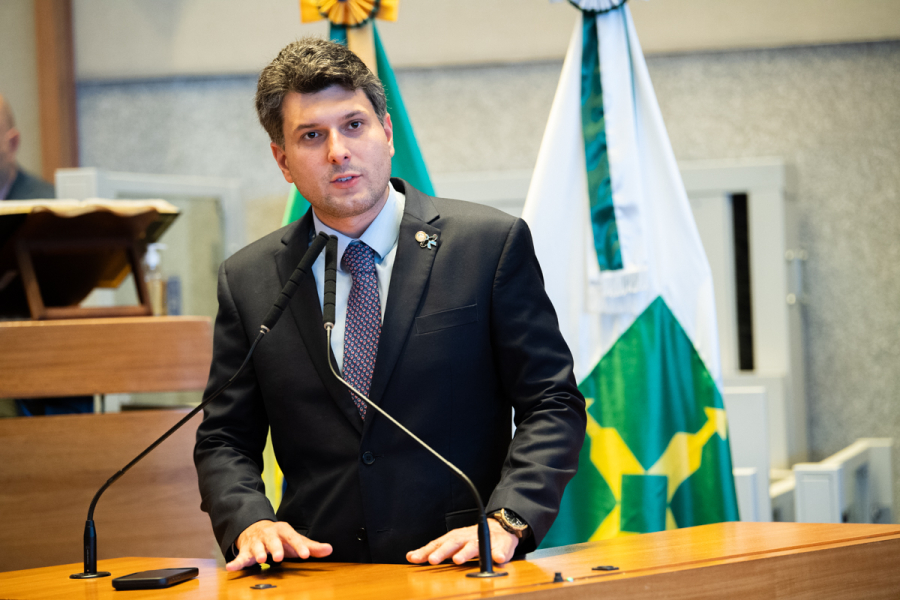 Eduardo Pedrosa destrava reajuste do Detran