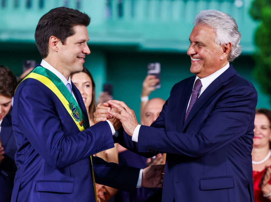 Daniel Vilela faz 15 mudanças no governo de Goiás