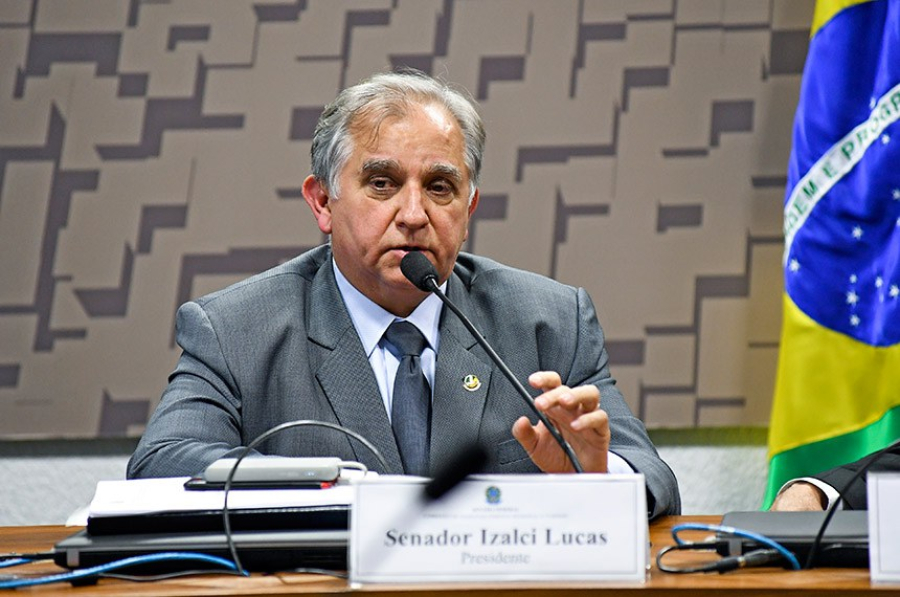 PL barra Izalci e confirma apoio a Celina Leão ao GDF