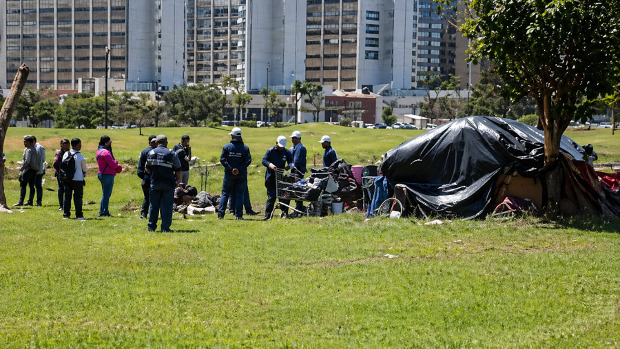 GDF realiza força-tarefa no Plano Piloto para atender população em situação de rua