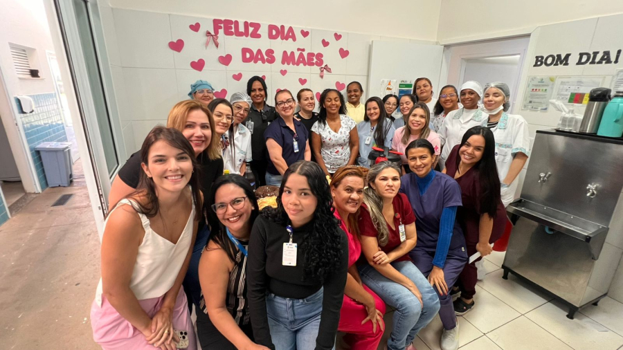 Unidades de saúde do DF comemoram Dia das Mães com manhã de acolhimento e carinho