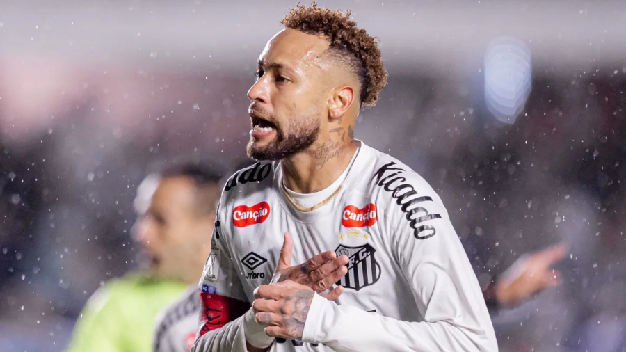 Neymar volta a encantar e ganha manchetes pelo mundo após atuação decisiva pelo Santos
