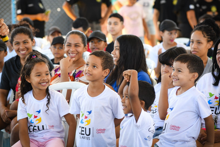 CEU das Artes amplia ações de proteção a crianças e adolescentes durante o Maio Laranja
