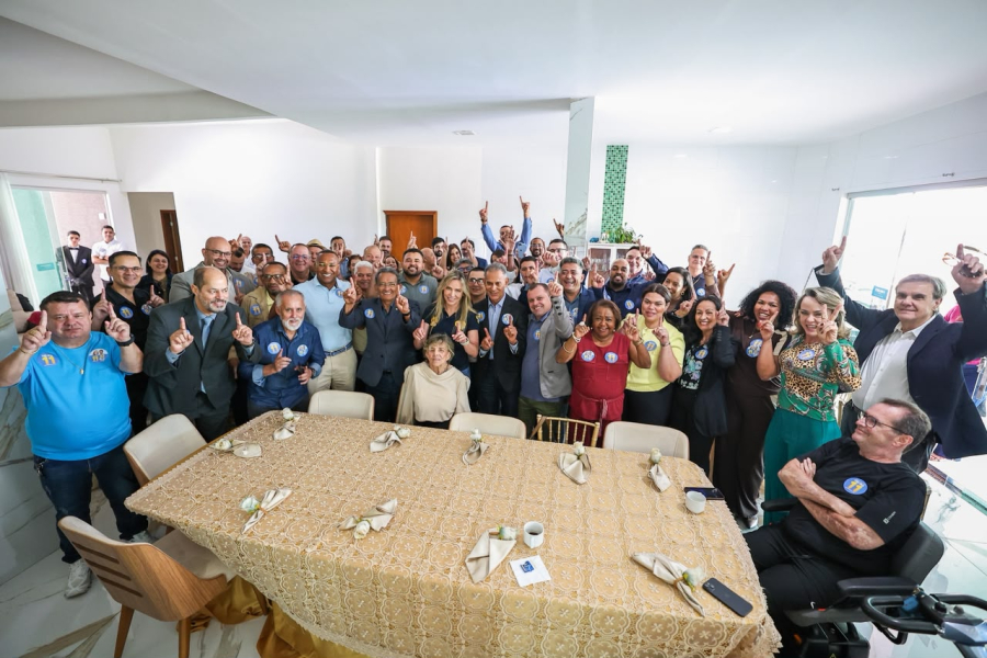 Celina Leão rebate acusações de milícia digital e defende combate à desinformação no DF